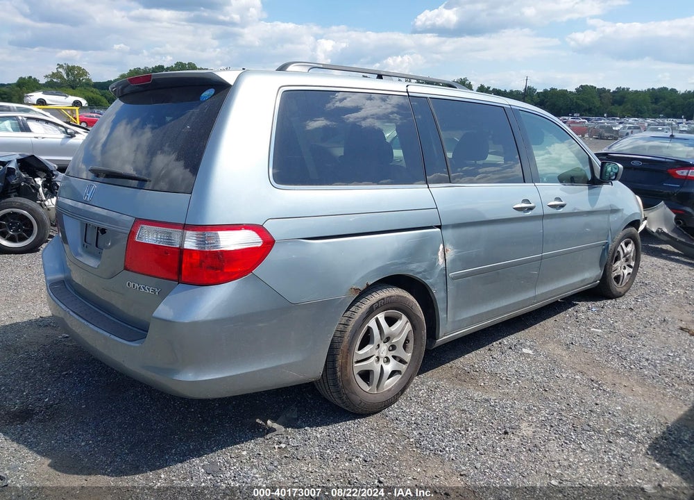 2005 HONDA ODYSSEY EX VIN: 5FNRL38425B100973