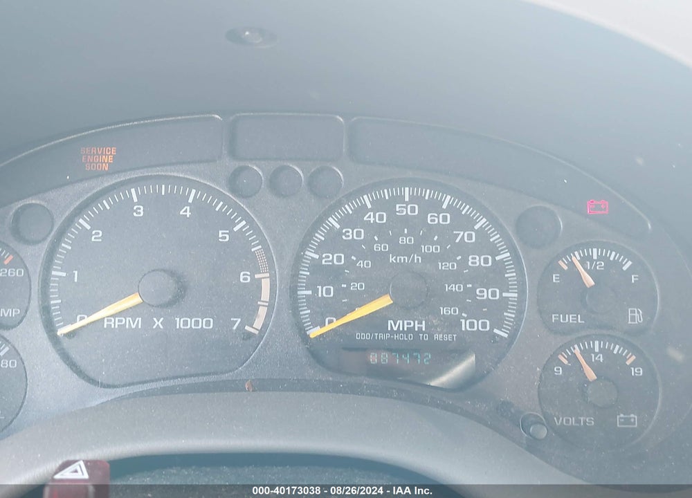 2001 CHEVROLET S-10 LS VIN: 1GCCS195718135670