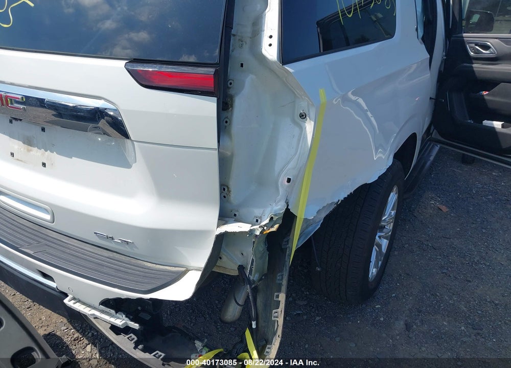 2022 GMC YUKON XL 4WD SLT VIN: 1GKS2GKD2NR291104