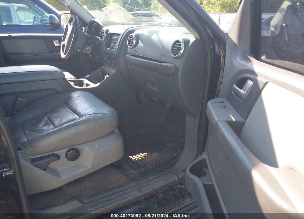 2003 FORD EXPEDITION XLT VIN: 1FMRU15W63LC13256