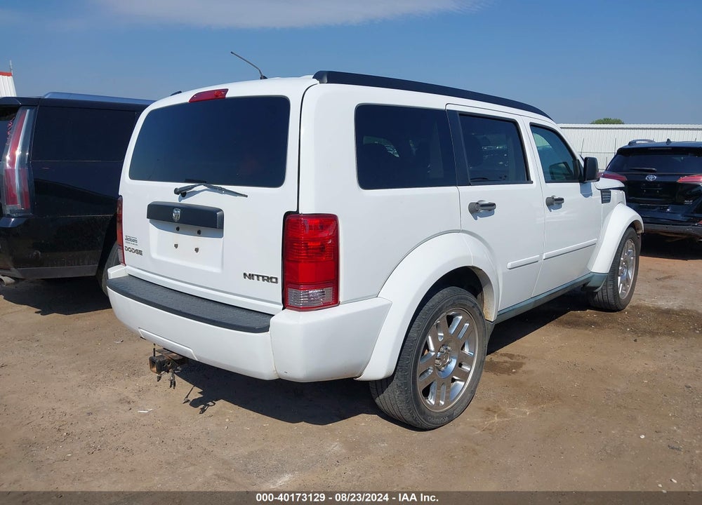 2011 DODGE NITRO HEAT VIN: 1D4PT4GK9BW585345