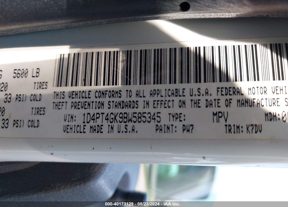 2011 DODGE NITRO HEAT VIN: 1D4PT4GK9BW585345