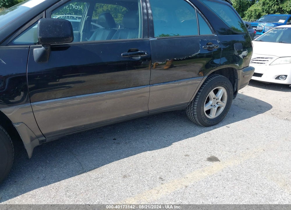 1999 LEXUS RX 300 VIN: JT6HF10U3X0018469