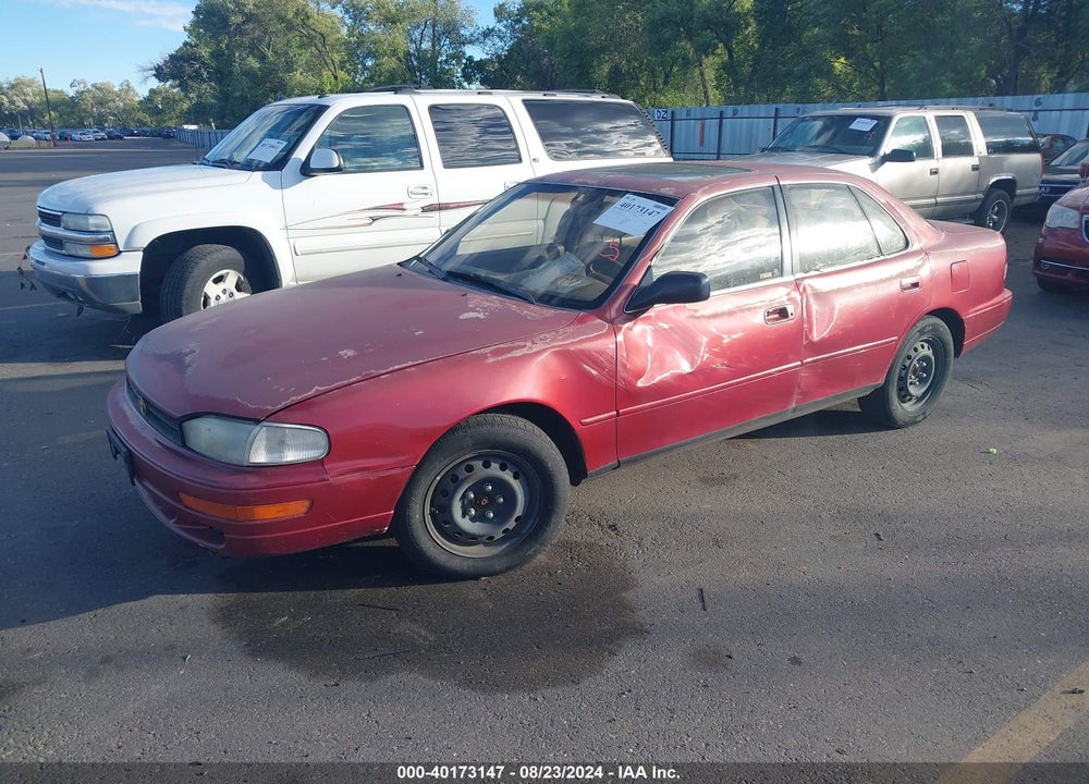 1994 TOYOTA CAMRY XLE VIN: JT2GK13E3R0064206