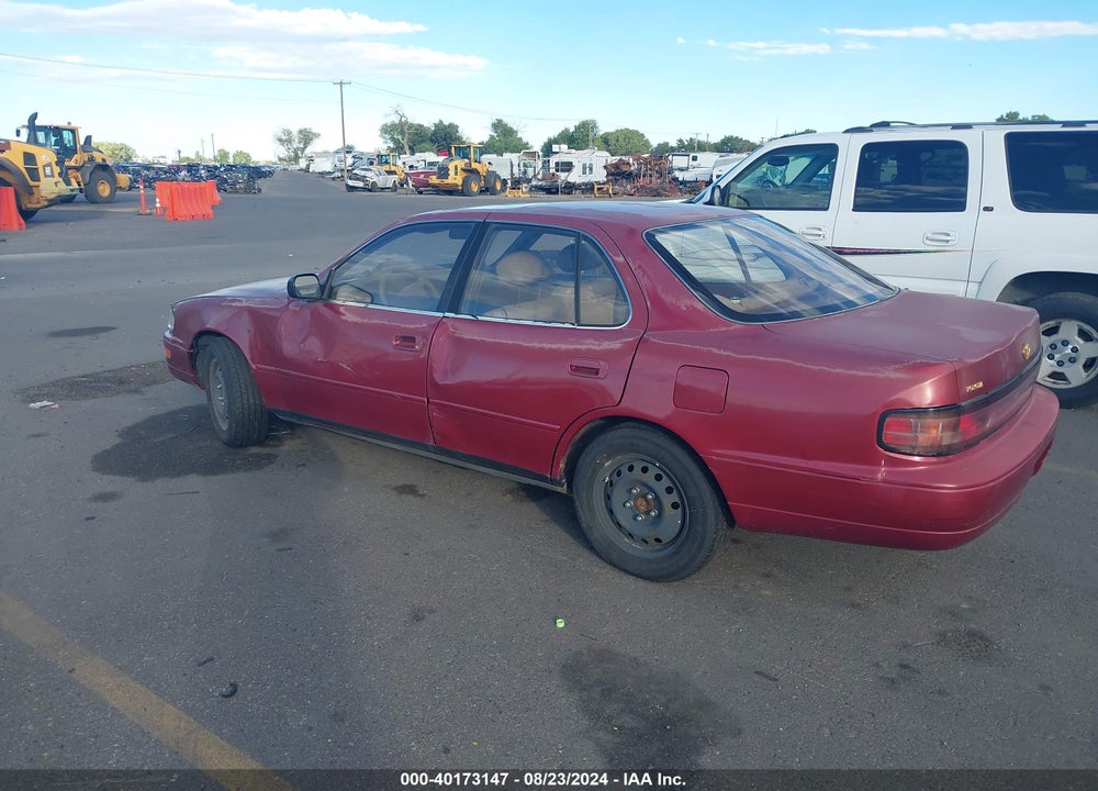 1994 TOYOTA CAMRY XLE VIN: JT2GK13E3R0064206