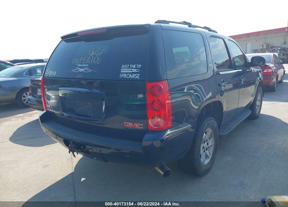 2008 GMC YUKON SLT VIN: 1GKFC13088J205708