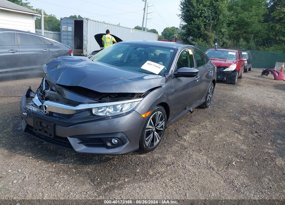 2018 HONDA CIVIC EX-T VIN: JHMFC1F39JX028508
