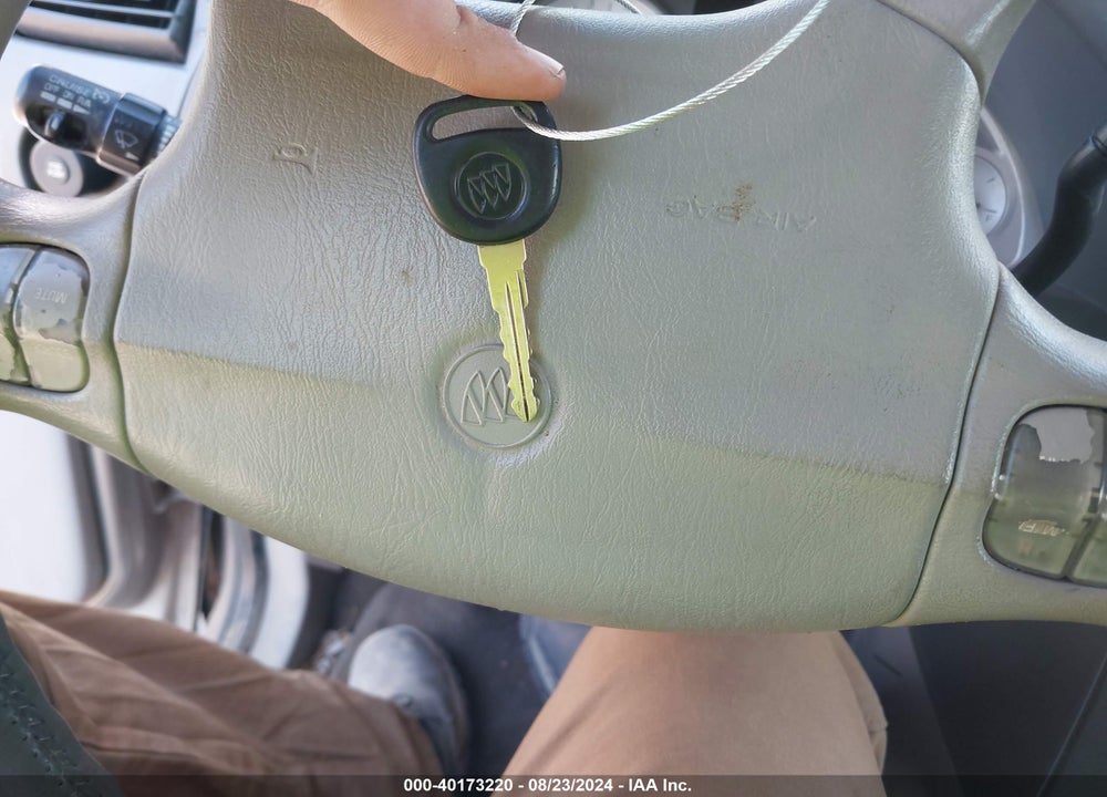 2002 BUICK RENDEZVOUS CXL VIN: 3G5DB03E52S521480