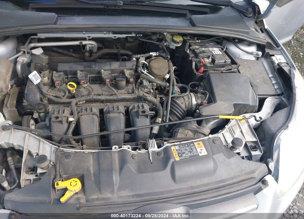 2014 FORD FOCUS SE VIN: 1FADP3F27EL394096