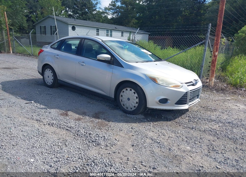 2014 FORD FOCUS SE VIN: 1FADP3F27EL394096