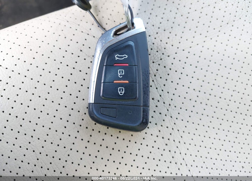 2013 HONDA ACCORD EX-L VIN: 1HGCT1B82DA009832