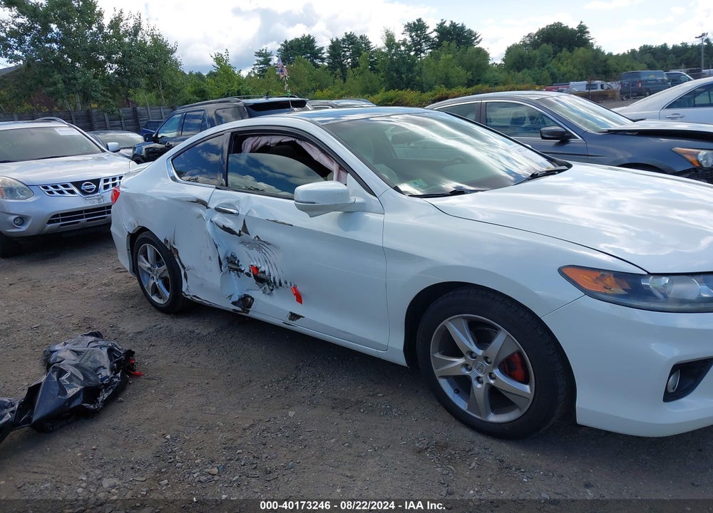 2013 HONDA ACCORD EX-L VIN: 1HGCT1B82DA009832