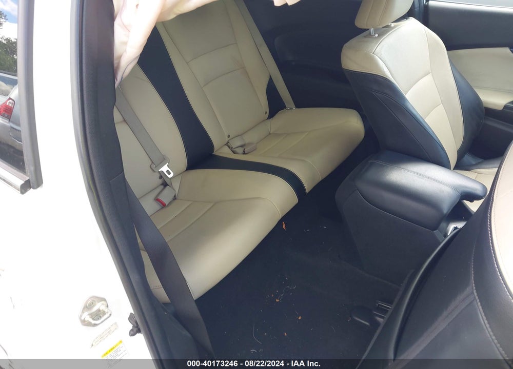 2013 HONDA ACCORD EX-L VIN: 1HGCT1B82DA009832