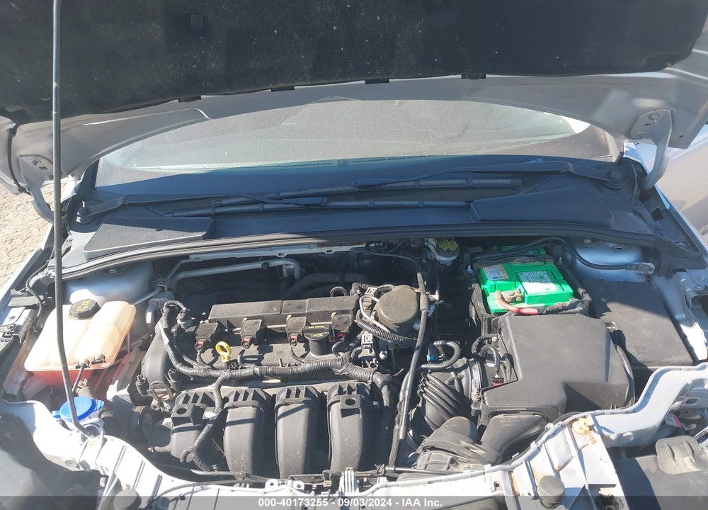 2014 FORD FOCUS SE VIN: 1FADP3F23EL330038