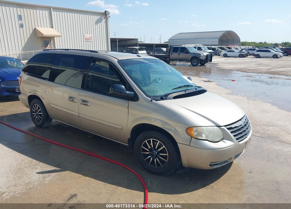 2006 CHRYSLER TOWN & COUNTRY LX VIN: 2A4GP44RX6R861429