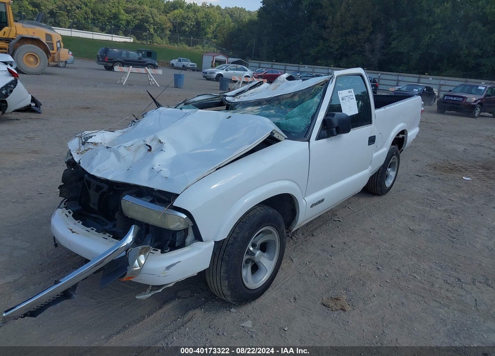 1999 CHEVROLET S-10 LS VIN: 1GCCS14X4X8125471