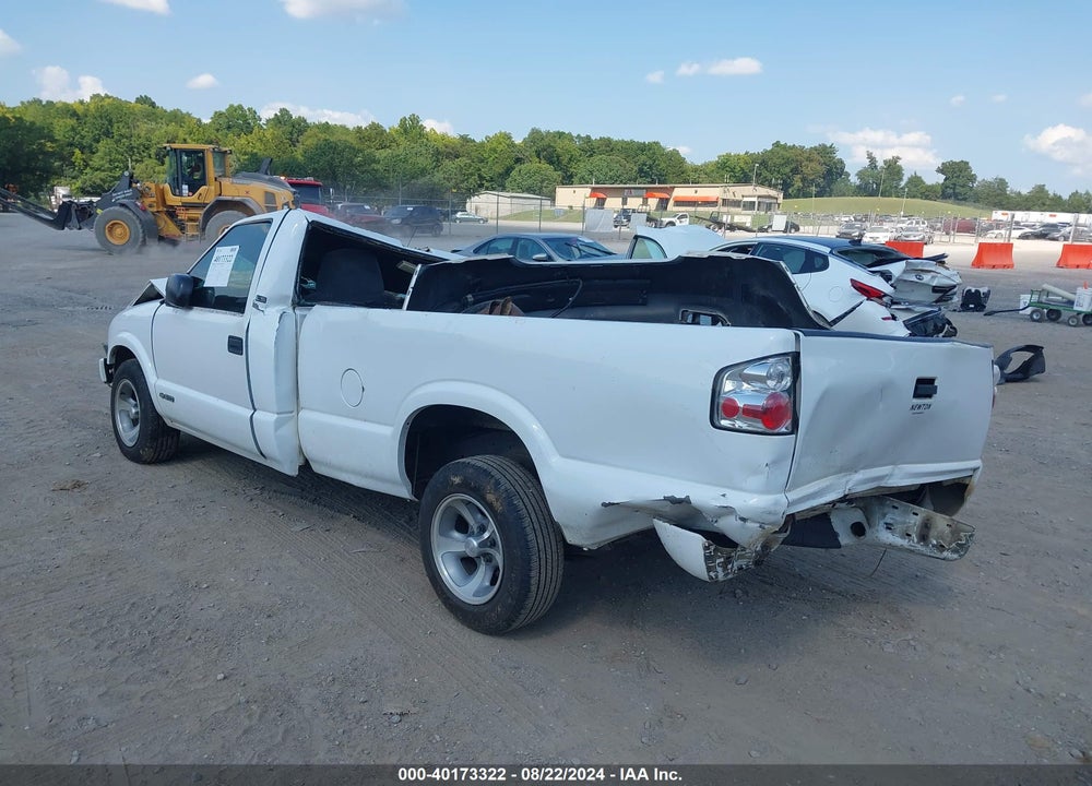 1999 CHEVROLET S-10 LS VIN: 1GCCS14X4X8125471