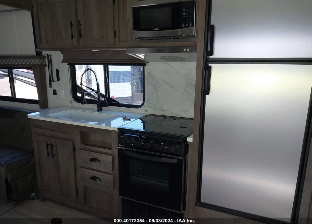 2022 FOREST RIVER OTHER VIN: 4X4TSCT21NC011918