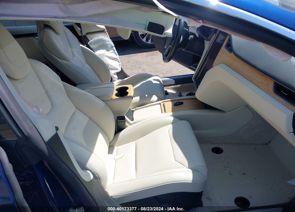 2018 TESLA MODEL S 100D/75D/P100D VIN: 5YJSA1E27JF283957