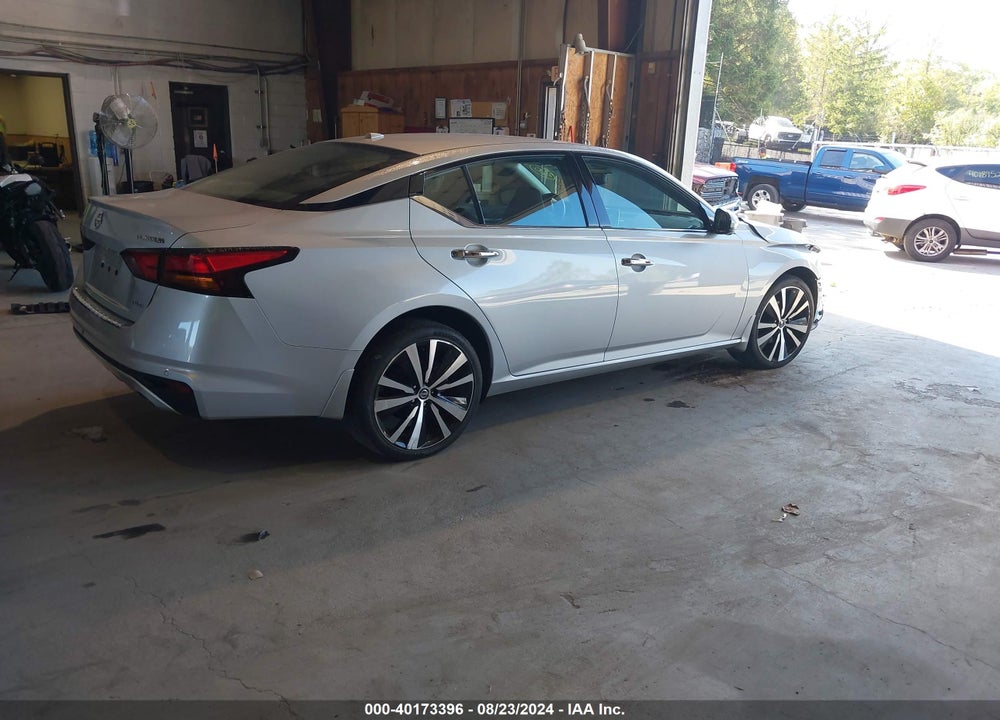 2021 NISSAN ALTIMA PLATINUM INTELLIGENT AWD VIN: 1N4BL4FWXMN300209