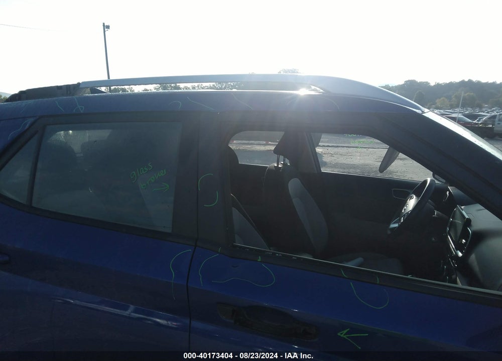 2022 HYUNDAI VENUE SEL VIN: KMHRC8A37NU161513