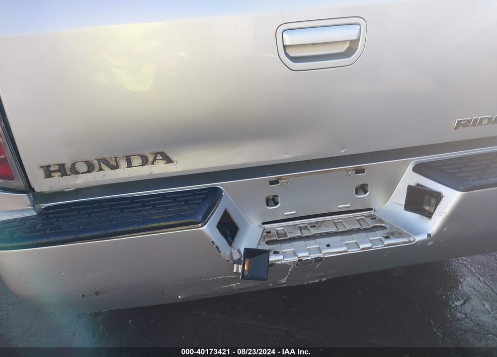 2006 HONDA RIDGELINE RTL VIN: 2HJYK16596H540176