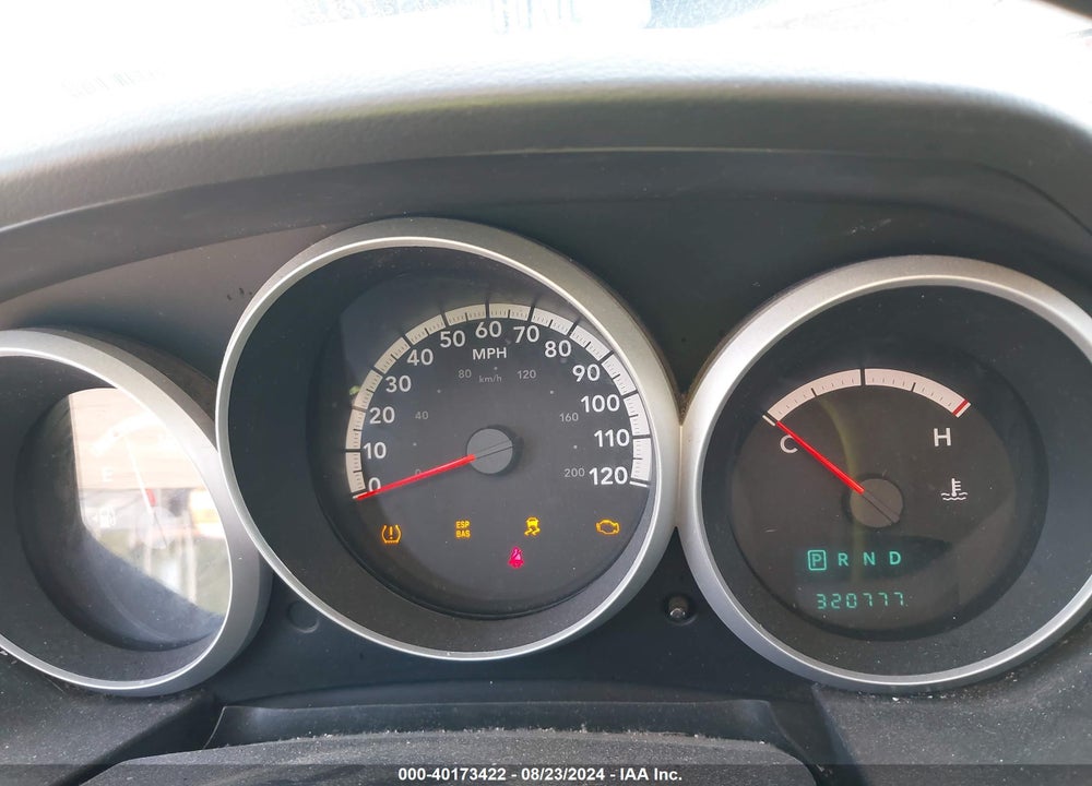 2010 DODGE GRAND CARAVAN SE VIN: 2D4RN4DE4AR425169