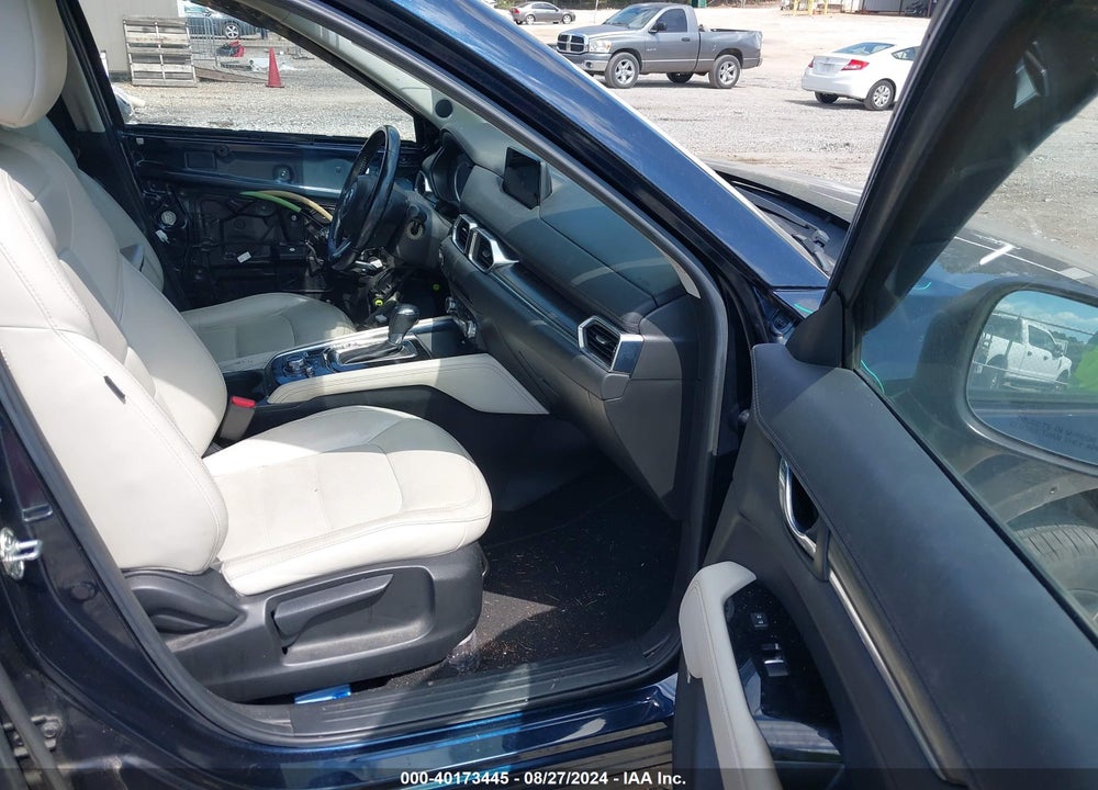 2017 MAZDA CX-5 GRAND TOURING VIN: JM3KFADL4H0143957