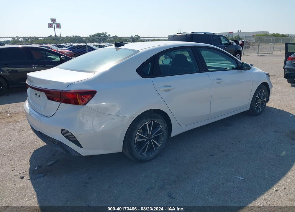 2023 KIA FORTE LXS VIN: 3KPF24AD3PE552168