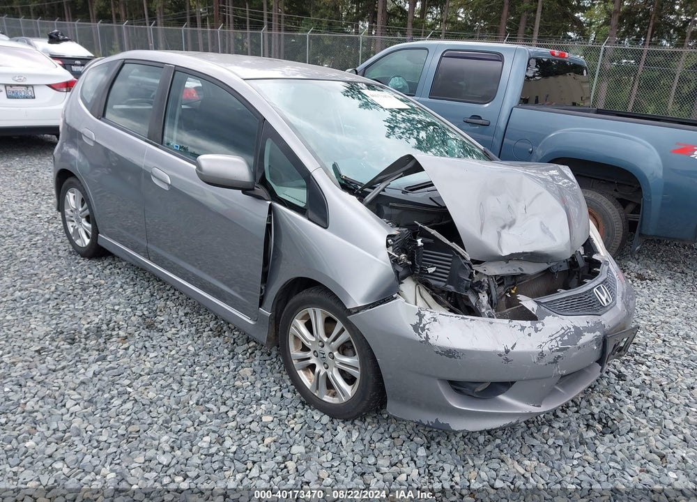 2009 HONDA FIT SPORT VIN: JHMGE884X9S029320