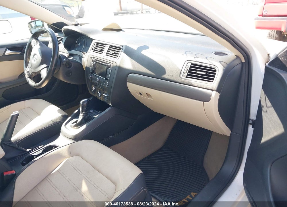 2012 VOLKSWAGEN JETTA 2.5L SEL PREMIUM VIN: 3VWLP7AJ6CM394496