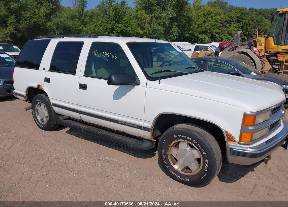 1999 CHEVROLET TAHOE LS VIN: 1GNEK13R2XJ367476