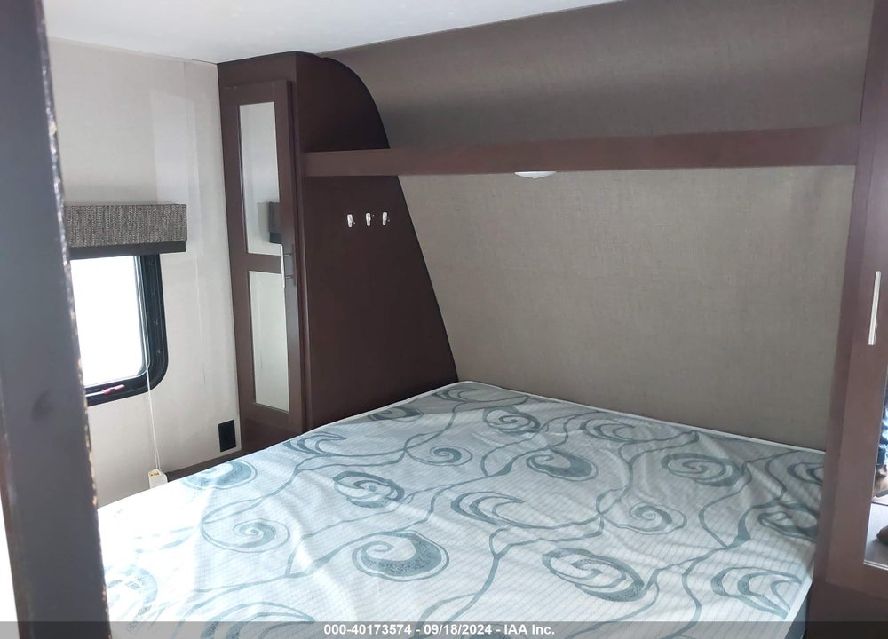 2018 K-Z INC TRAVEL TRAILER VIN: 4EZTU2624J5018798