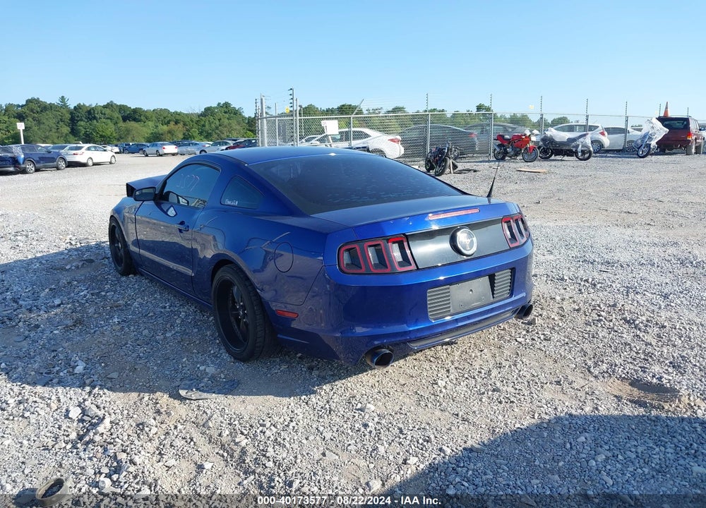 2014 FORD MUSTANG V6 VIN: 1ZVBP8AM3E5329884