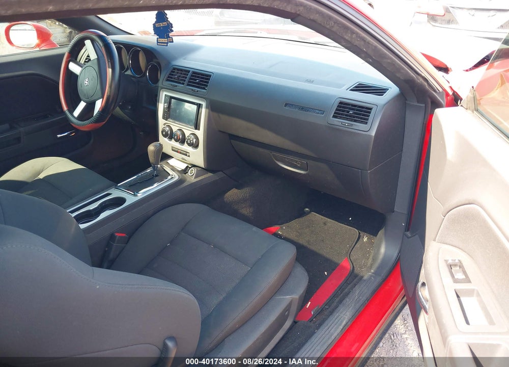 2010 DODGE CHALLENGER SE VIN: 2B3CJ4DV0AH260128