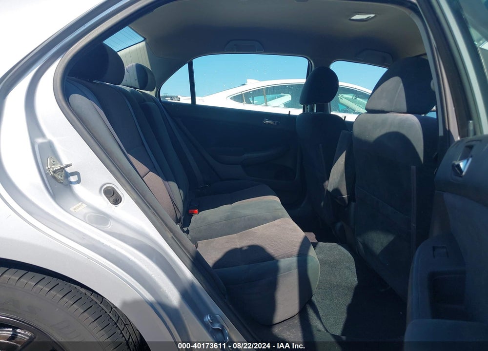 2003 HONDA ACCORD 2.4 LX VIN: 1HGCM56323A074018