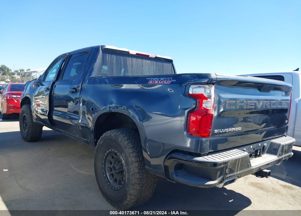 2022 CHEVROLET SILVERADO 1500 LTD 4WD SHORT BED LT TRAIL BOSS VIN: 1GCPYFED9NZ195718
