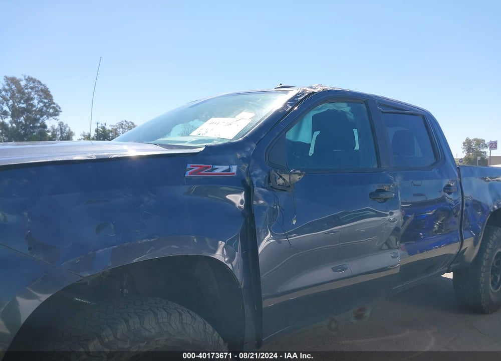 2022 CHEVROLET SILVERADO 1500 LTD 4WD SHORT BED LT TRAIL BOSS VIN: 1GCPYFED9NZ195718