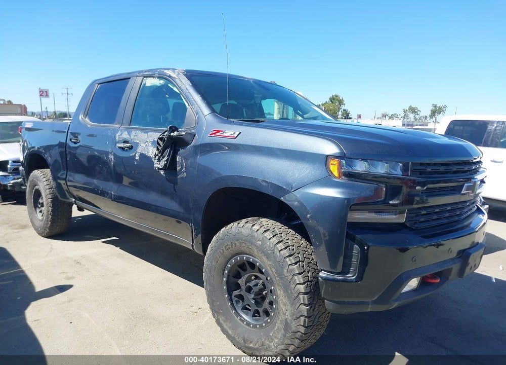 2022 CHEVROLET SILVERADO 1500 LTD 4WD SHORT BED LT TRAIL BOSS VIN: 1GCPYFED9NZ195718