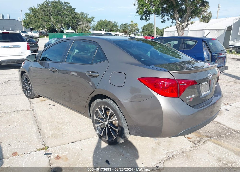 2017 TOYOTA COROLLA XSE VIN: 2T1BURHE9HC885012