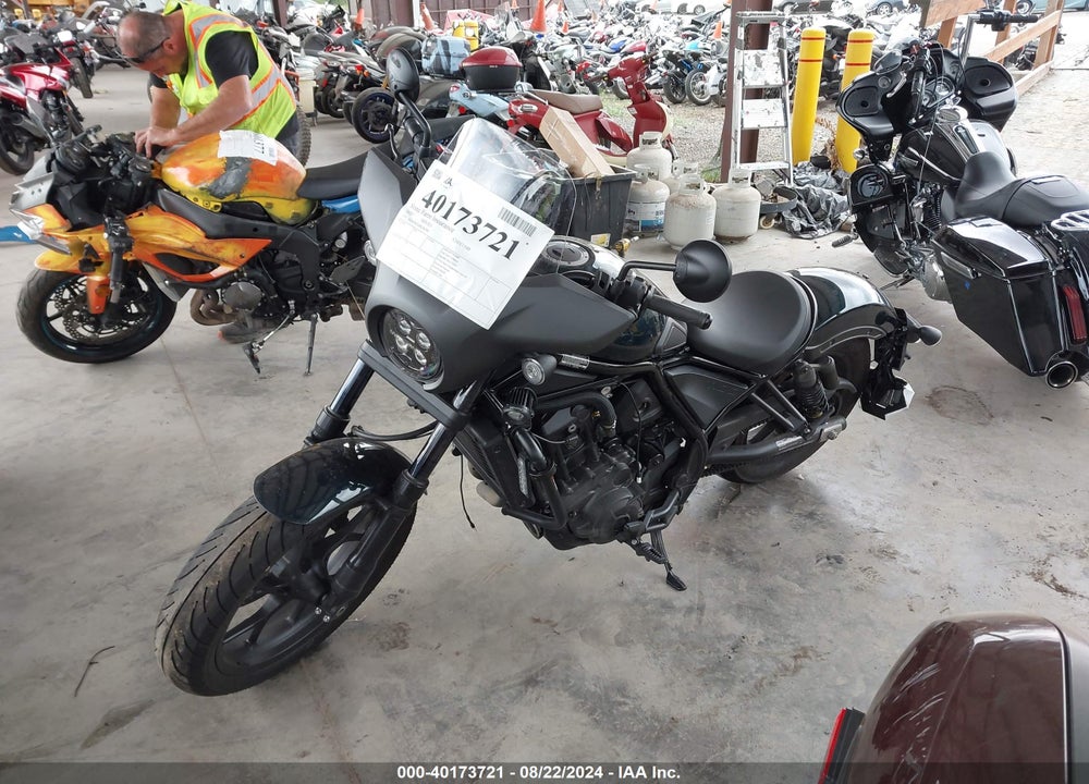 2023 HONDA CMX1100 D VIN: JH2SC8312PK200788