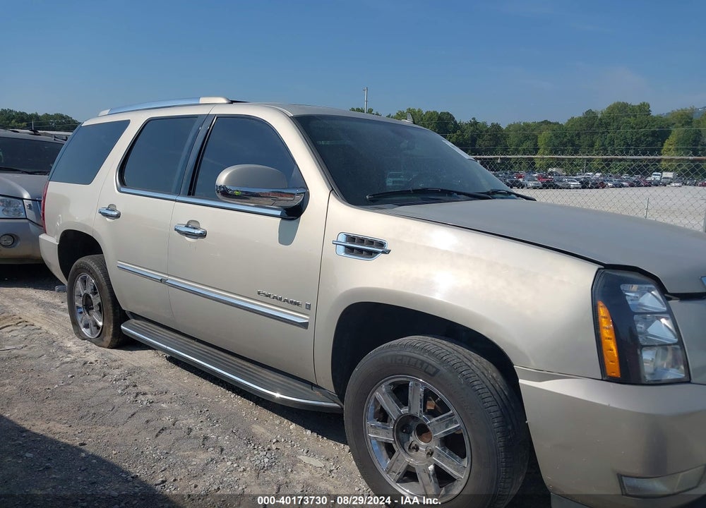 2008 CADILLAC ESCALADE STANDARD VIN: 1GYEC63818R173545