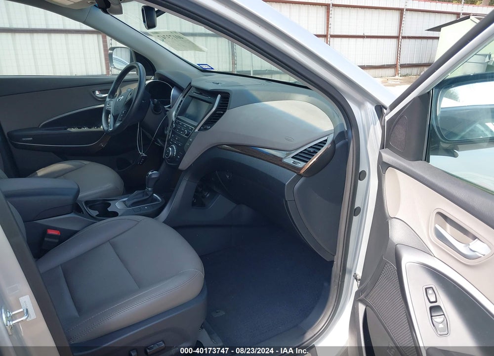 2017 HYUNDAI SANTA FE SPORT 2.4L VIN: 5XYZU3LB1HG488021