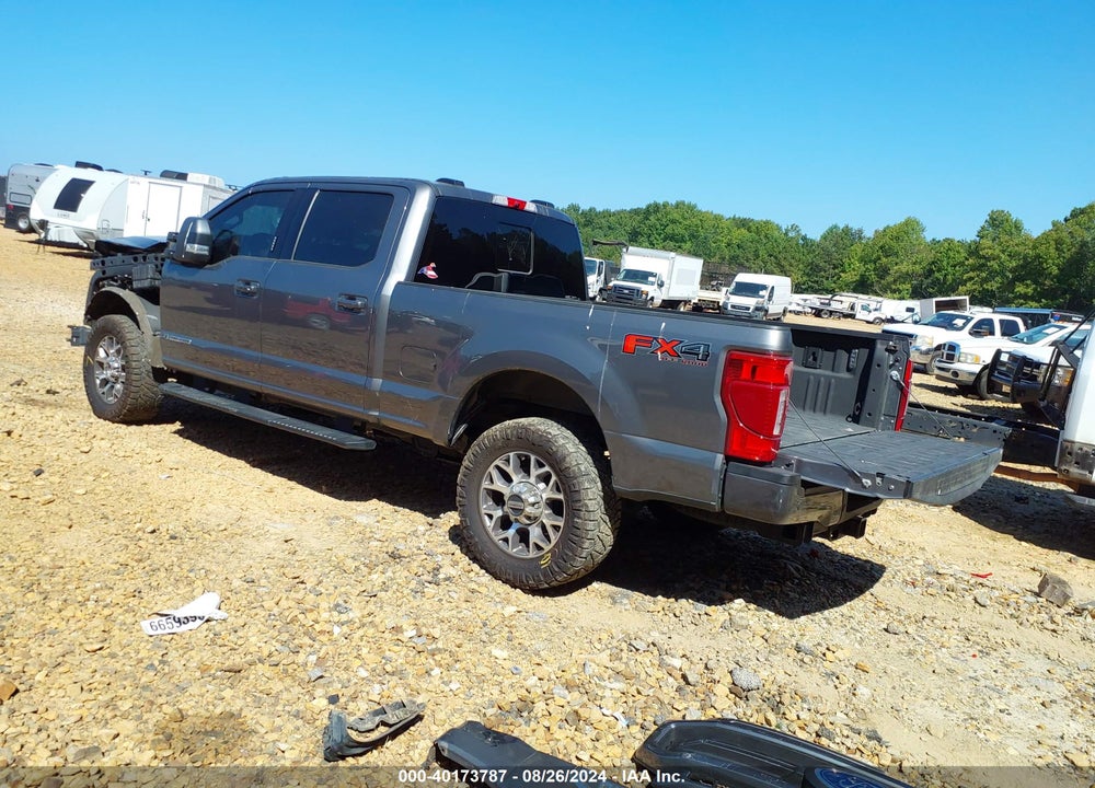2022 FORD F-350 LARIAT VIN: 1FT8W3BT4NEE12801