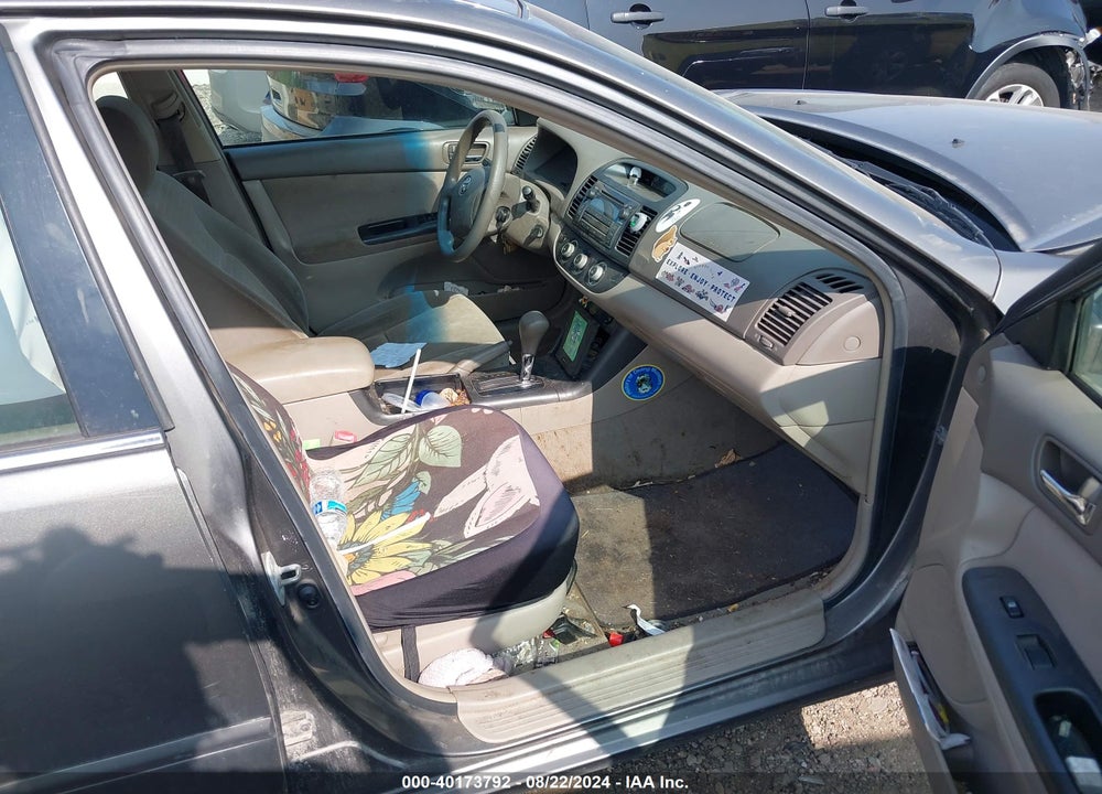 2005 TOYOTA CAMRY LE VIN: 4T1BE32K75U981904