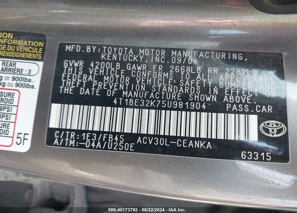 2005 TOYOTA CAMRY LE VIN: 4T1BE32K75U981904