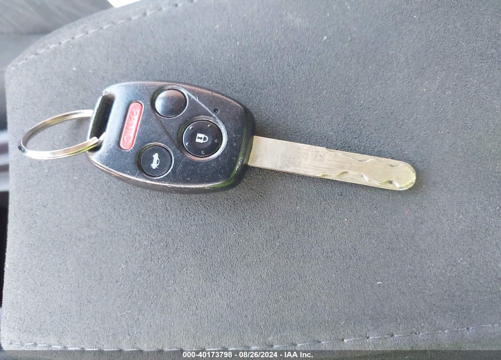 2008 HONDA CIVIC EX VIN: 2HGFG128X8H558428