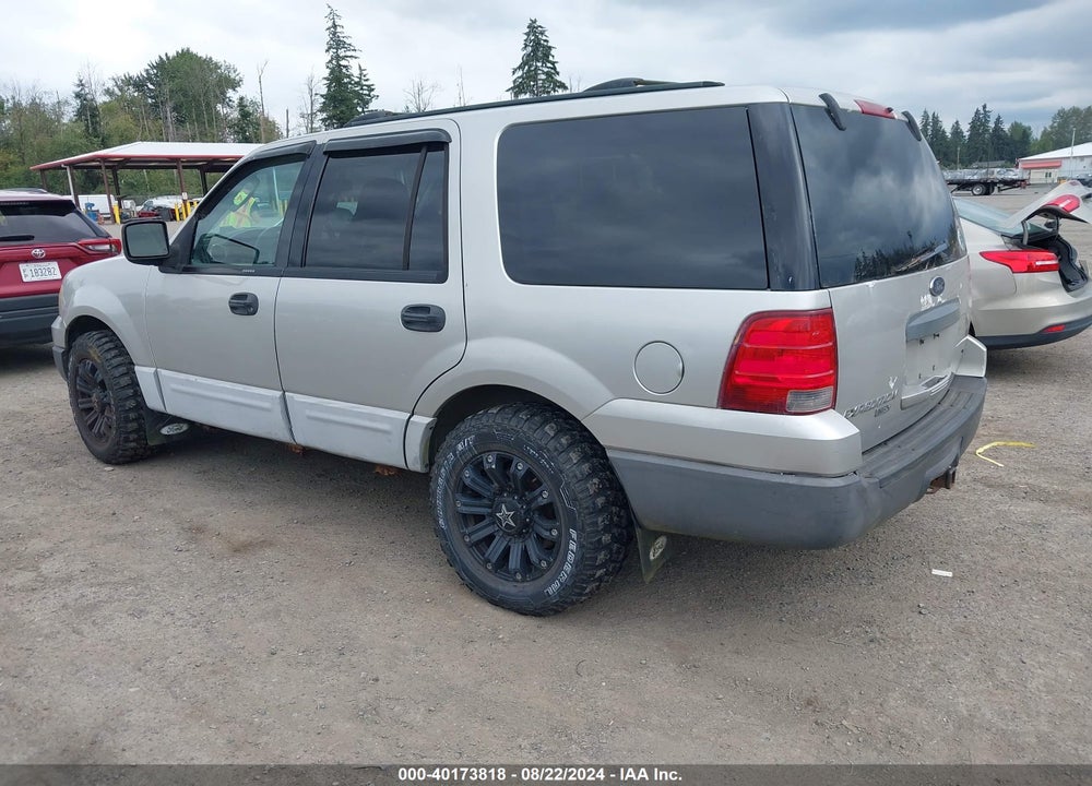 2004 FORD EXPEDITION NBX/XLT VIN: 1FMPU16L24LA62204