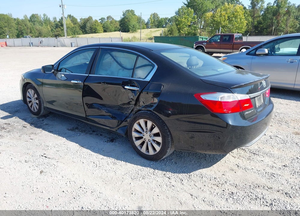 2013 HONDA ACCORD EX VIN: 1HGCR2F73DA108584