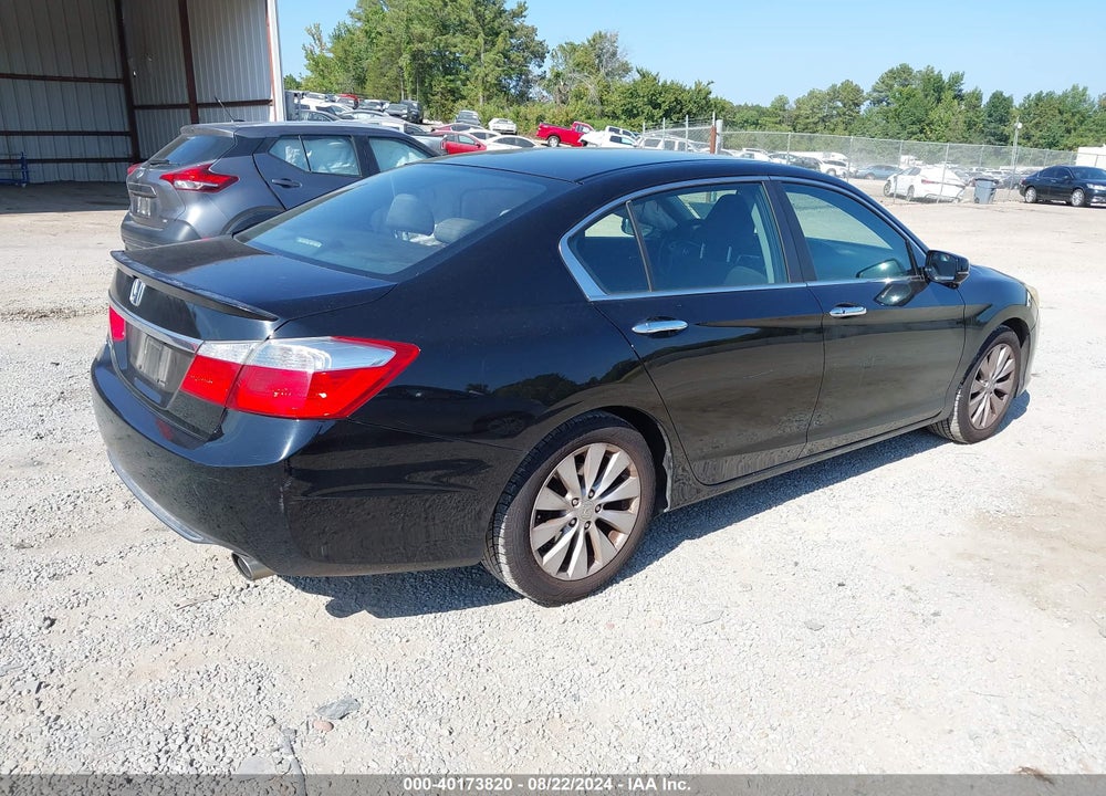 2013 HONDA ACCORD EX VIN: 1HGCR2F73DA108584